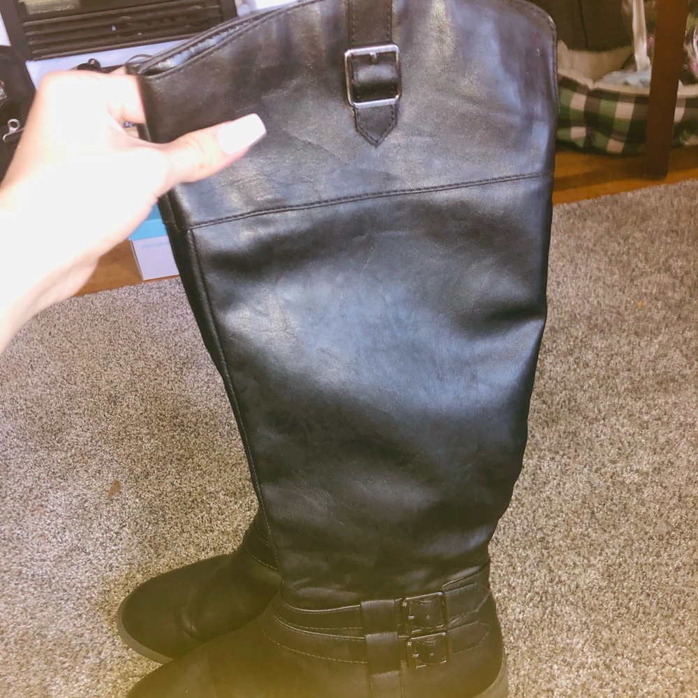 American eagle knee high boots